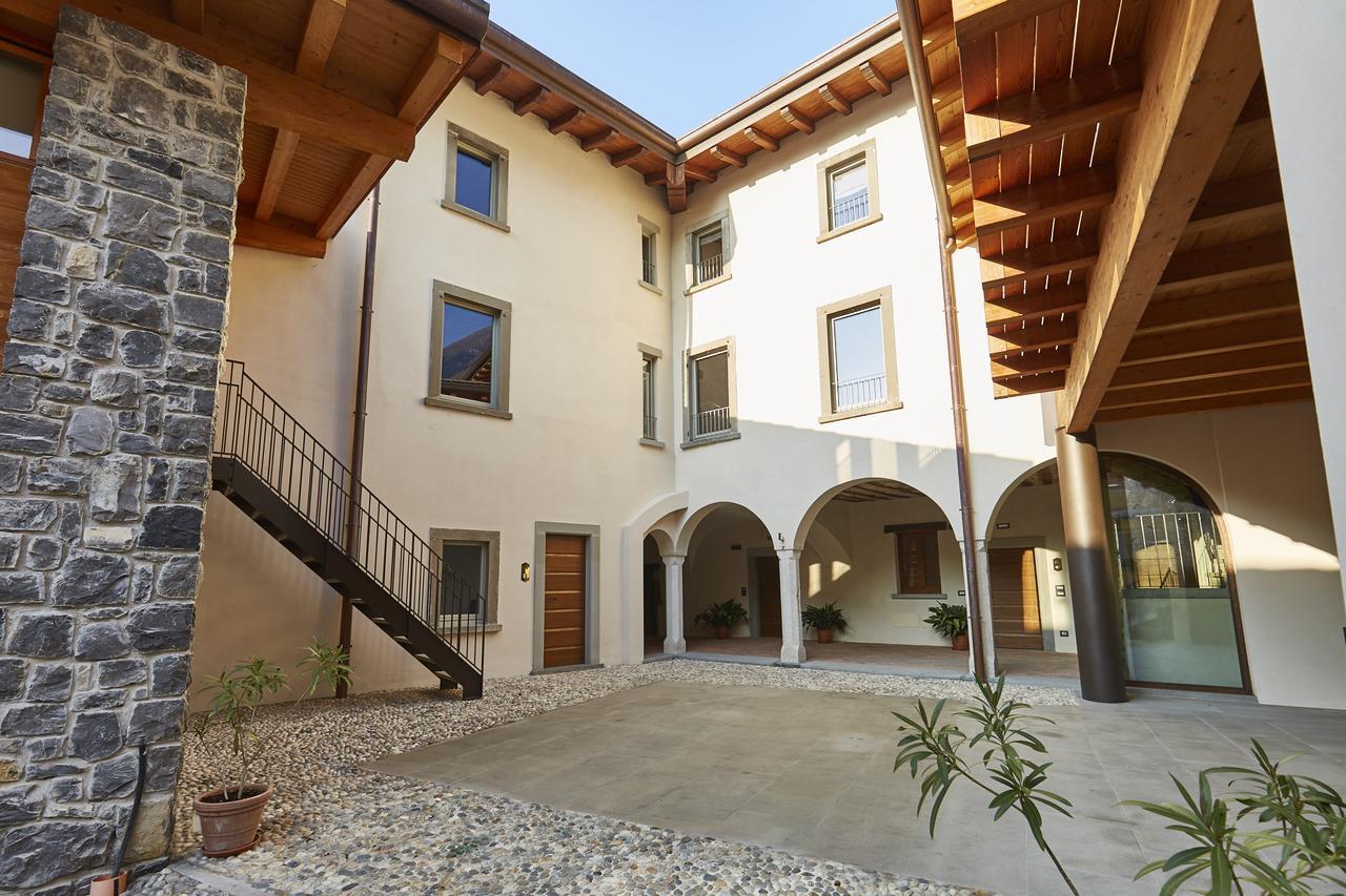 לינה וארוחת בוקר Monasterolo del Castello Palazzo Eleonora מראה חיצוני תמונה
